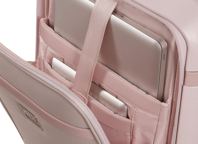 Voorvak met laptopcompartiment