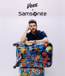 EEN UNIEK ONTWERP MET DOEDELS