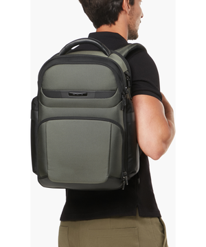 Pro-DLX 6 Rugzak 15.6" 45 x 35 x 20 cm | 1.3 kg Pro-DLX 6 Rugzak 15.6" 45 x 35 x 20 cm | 1.3 kg