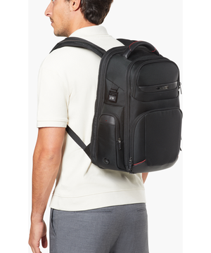 Pro-DLX 6 Rugzak 17.3" 46 x 32 x 18/24 cm | 1.5 kg Pro-DLX 6 Rugzak 17.3" 46 x 32 x 18/24 cm | 1.5 kg