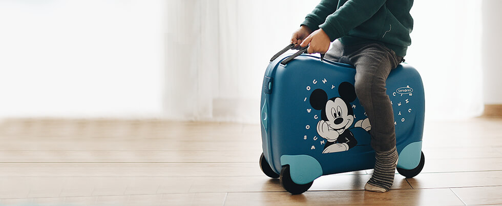 Maak kennis met onze nieuwe Disney Ultimate 2.0 Mickey Letters en Minnie Glitter collecties voor kinderen van 3 tot 6 jaar.